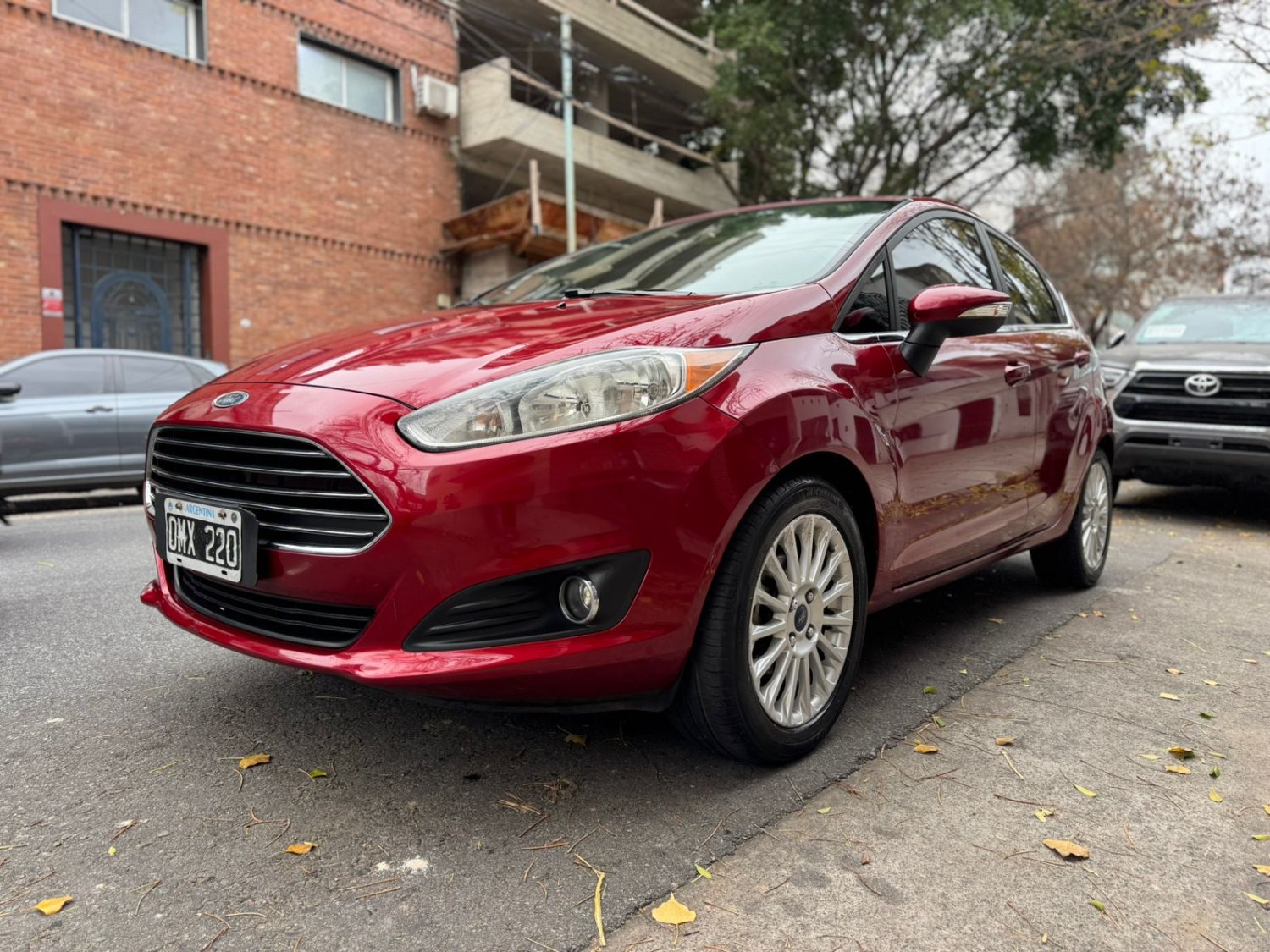 Ford Fiesta Kinetic 1.6 titanium power shift